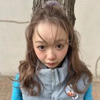 カラー カエデ🐬 カットカラーモデルのヘアスタイル