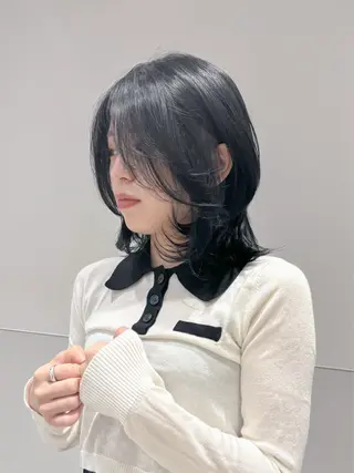 ミディアム カラー パーマ ヘアアレンジ メンズ 切りっぱなしヘアボブ ミディアムヘアRYOのヘアスタイル