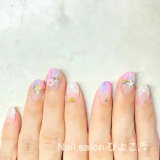 ミディアム ネイル Nail salon ひよこ♬のネイルデザイン