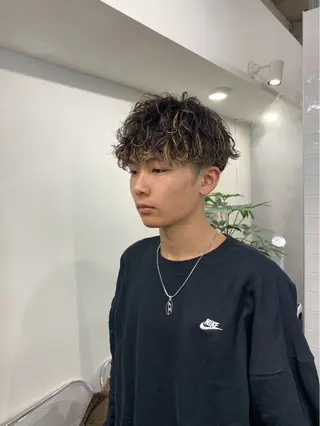 ミディアム パーマ メンズ 新宿No.1パーマ師 💈コウヨウ💈のヘアスタイル