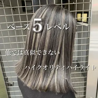 ミディアム カラー ヘアアレンジ 白髪ぼかしハイライト 茗荷谷駅徒歩2分のヘアスタイル