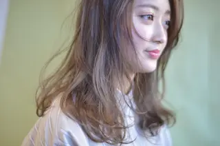 ロング モリシタ サトシのヘアスタイル