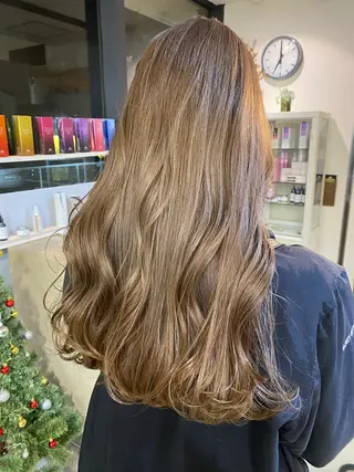 ロング 小林 朋花のヘアスタイル