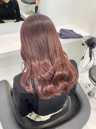 セミロング カラー ヘアアレンジ 🫧モテる💗ダメー ジレスハイトーン🫧のヘアスタイル