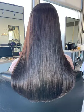 セミロング 町田 光瑠のヘアスタイル