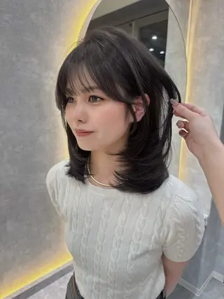 セミロング ‎🤍透明感×ツヤ髪 / Saki‎🤍のヘアスタイル