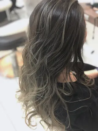 ロング カラー 🔥店長 原田🔥 Ash日野店のヘアスタイル