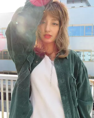 セミロング カラー レイヤーカット BLend 渋谷のヘアスタイル