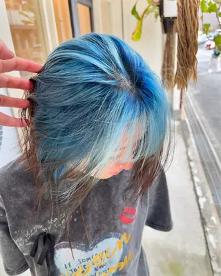 ミディアム 髪質改善/ハイトーン カラー/久保田彰のヘアスタイル