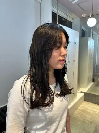 セミロング パーマ さとう あやかのヘアスタイル