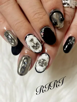 ネイル riri オーナーのネイルデザイン