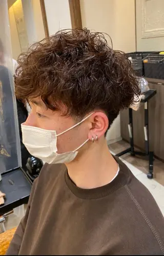 パーマ メンズ 佐野 太河のヘアスタイル