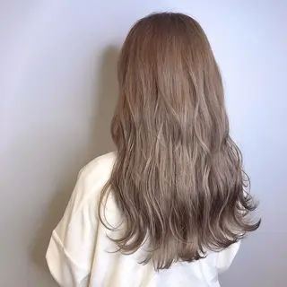 ロング カラー LUXBE LUCE ひなののヘアスタイル