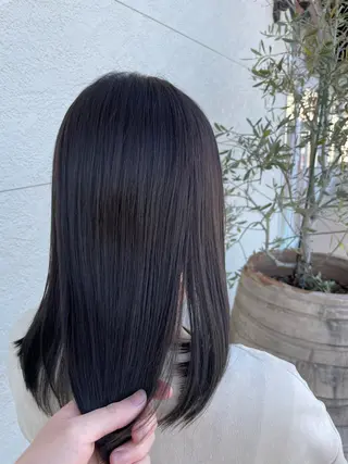 ロング カラー 鵜飼 真伍のヘアスタイル