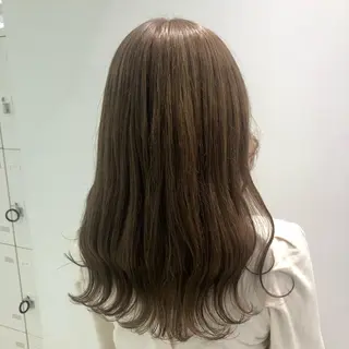 ミディアム カラー パーマ ヘアアレンジ ネイル マツエク・マツパ 韓国風ベージュ🤎 赤みなし🌿横浜🤎のヘアスタイル