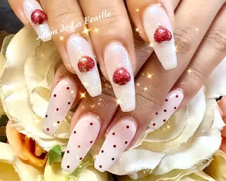 セミロング サロンドラフィーユ LAFEUILLEのネイルデザイン