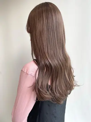 ロング カラー 山口 莉奈のヘアスタイル