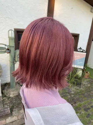 カラー 家下 愛梨のヘアスタイル