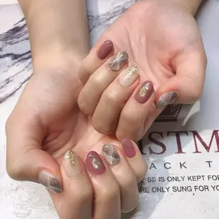 ネイル ガレンドウ 白澤 愛子のネイルデザイン