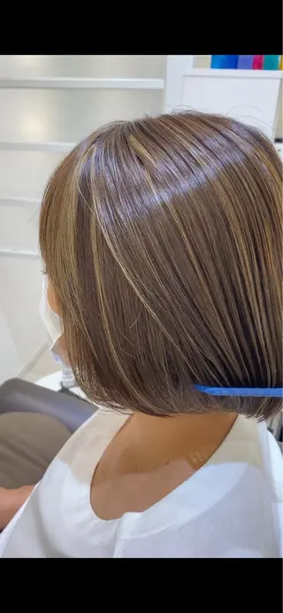 ショート カラー レイヤーカット/ ハイライト　千咲季のヘアスタイル