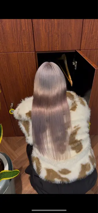 ミディアム カラー レイヤー専門家 ダブルカラー修のヘアスタイル