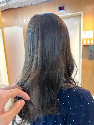 ロング カラー 透明感カラー ゆうだいのヘアスタイル