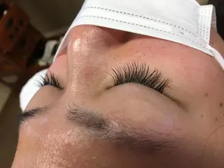 マツエク・マツパ ヘアーインスタジオディアーズ所属・仁平 千賀子のマツエク・マツパデザイン