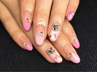 ネイル Li'leaNail AINAのネイルデザイン