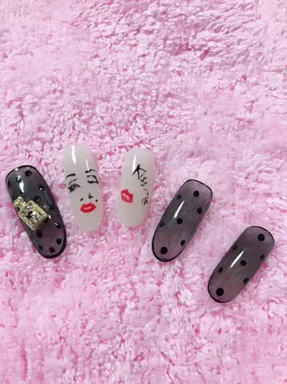 ロング ネイル Moonstone Salonのネイルデザイン