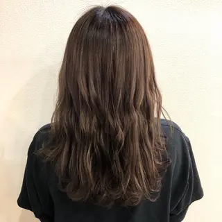 ロング カラー 菅沢 奈生のヘアスタイル
