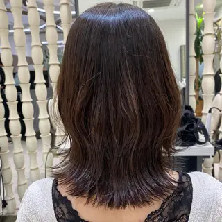 ミディアム equal銀座 黒田💚のヘアスタイル