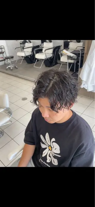 メンズ 成瀬スパイラル パーマ清水大隼のヘアスタイル
