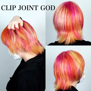 ミディアム カラー 秋葉 洸平のヘアスタイル