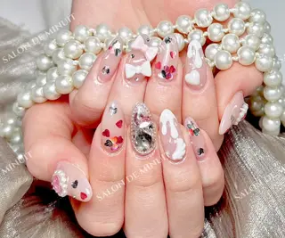 ネイル Momo 🤍のネイルデザイン