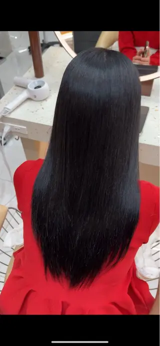 ロング 斎藤 悠人のヘアスタイル