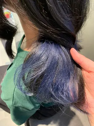 ミディアム カラー 齋藤 みさきのヘアスタイル