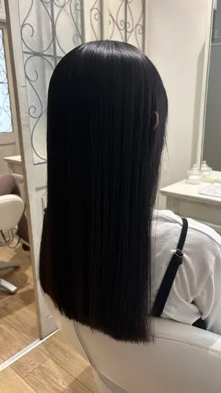 ロング カラー 似合わせ 顔周りYUUGAのヘアスタイル