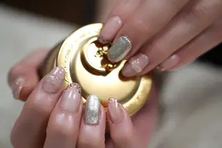 ネイル しみ えんのネイルデザイン