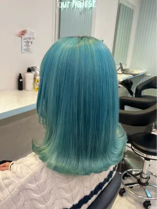 ミディアム カラー ブリーチカラー 🩵MIZUKIのヘアスタイル