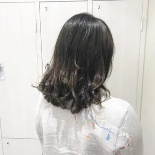 ミディアム カラー 三鷹で1番ショート ボブをカットする新谷のヘアスタイル