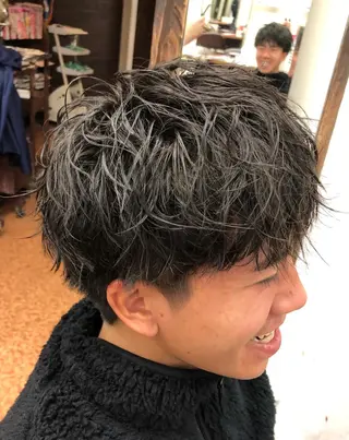 パーマ メンズ ダブルスキルエクステ /羽エクステ白石宇由のヘアスタイル