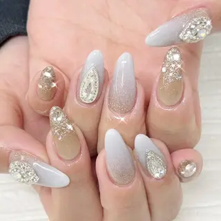 ネイル Nail salon Honey Beeのネイルデザイン