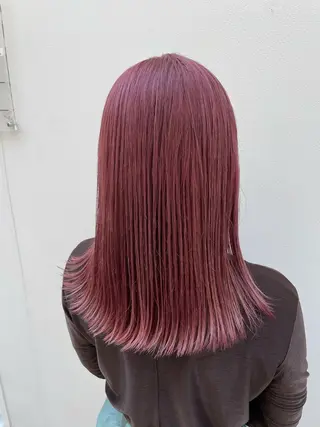 セミロング カラー ヘアアレンジ hazuki🐈⬛ 透明感カラーのヘアスタイル