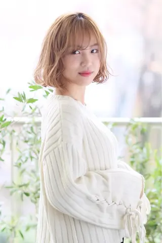 ミディアム 伊藤 光成のヘアスタイル