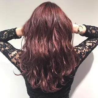 ロング カラー ヘアアレンジ Zina渋谷エリア マネージャShionのヘアスタイル