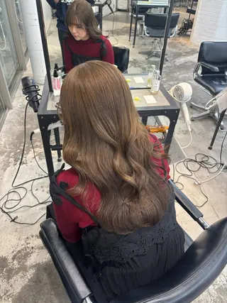 カラー 畑野 釉梨南のヘアスタイル