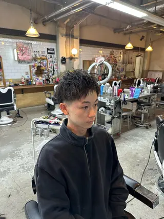 ショート メンズ モチヅキ タツキのヘアスタイル