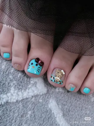 ショート めぐみのネイルサロン スタッフ練習のネイルデザイン