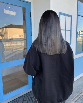 ミディアム キッズ カラー ヘアアレンジ メンズ corazon ブリーチのヘアスタイル