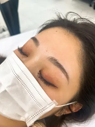 アイブロウ 長岡 真子のマツエク・マツパデザイン